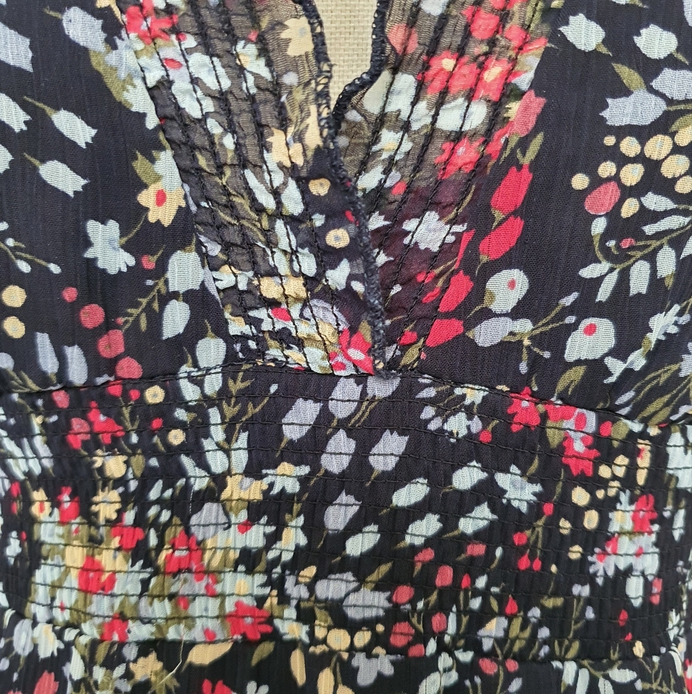 Jay Jay's Dark Floral Dress - Picture 8 of 13